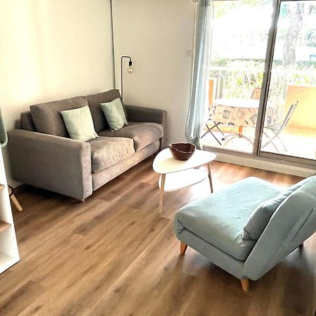 Port De Hyeres L'Etoile Marine Apartment Екстериор снимка