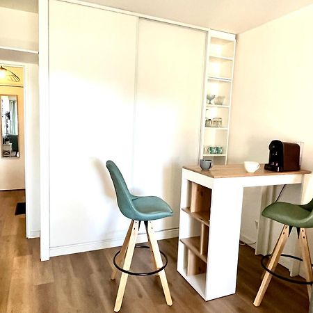 Port De Hyeres L'Etoile Marine Apartment Екстериор снимка