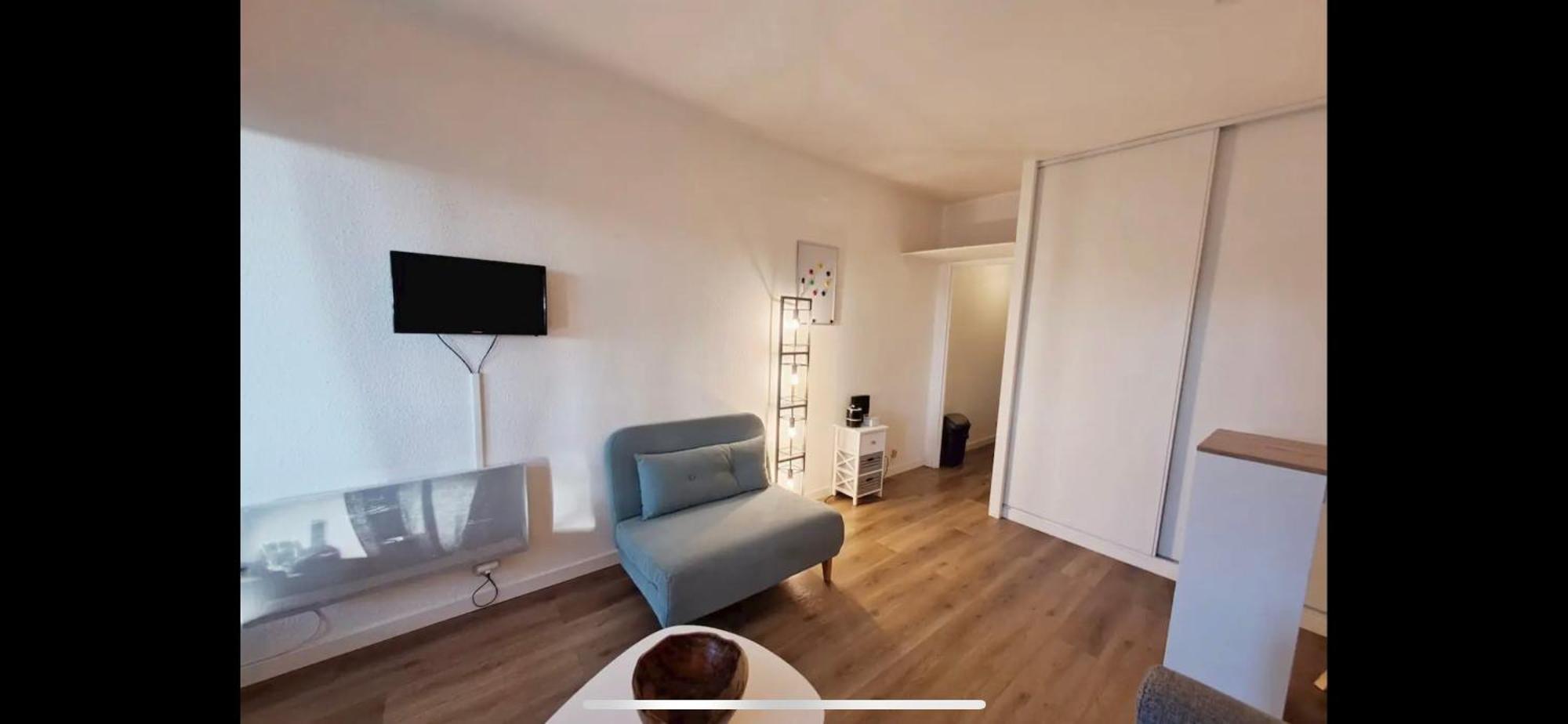 Port De Hyeres L'Etoile Marine Apartment Екстериор снимка