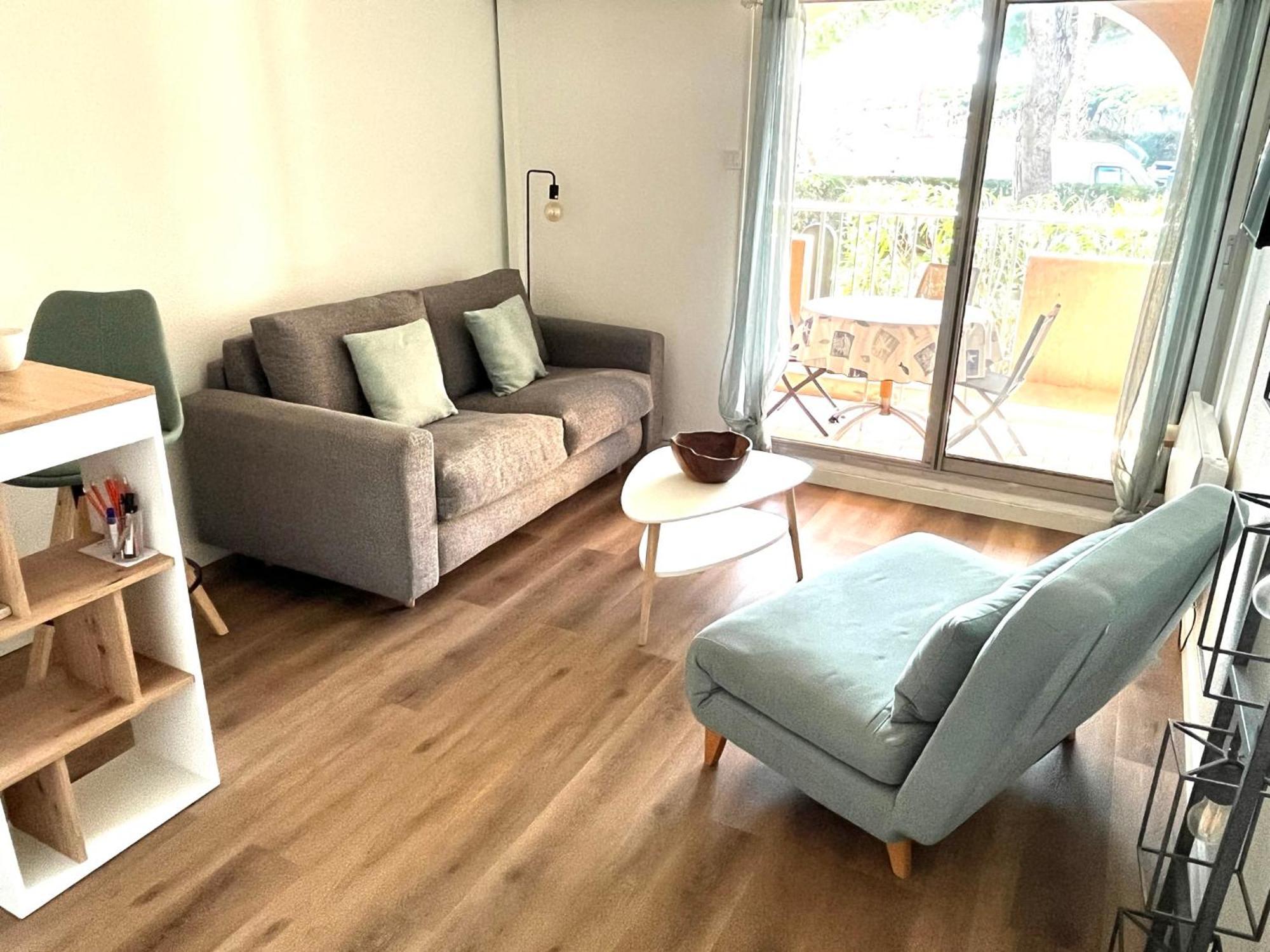Port De Hyeres L'Etoile Marine Apartment Екстериор снимка